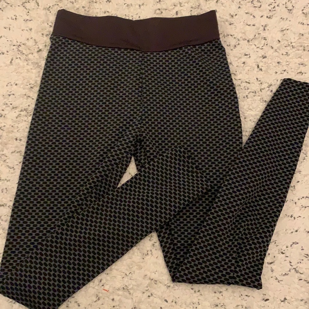 COPY - butt scrunching leggings